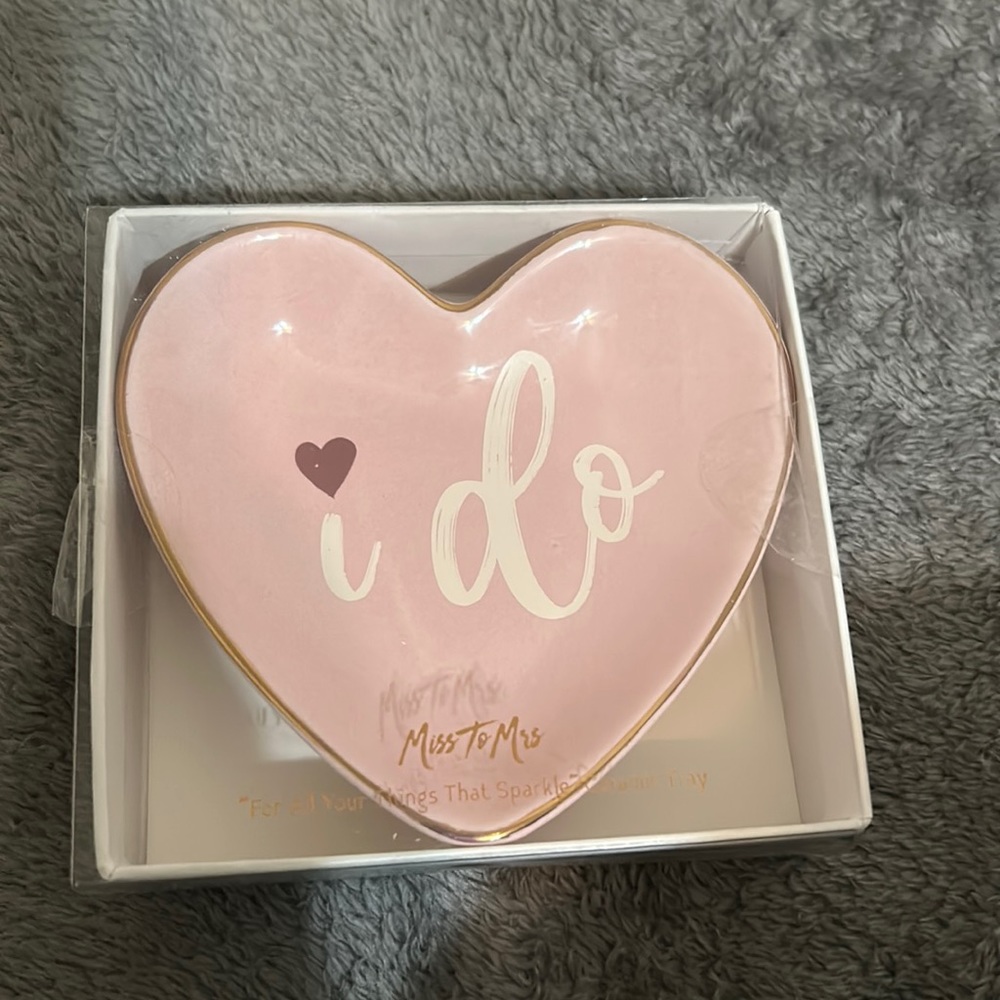 I Do ring dish